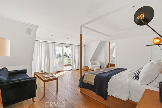 Detail Gallery Image 24 of 45 For 464 Holly, Laguna Beach,  CA 92651 - 4 Beds | 3/1 Baths