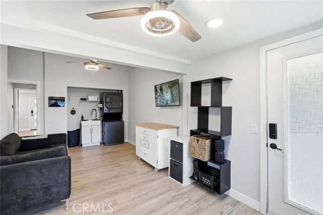 Detail Gallery Image 18 of 47 For 19237 Avenue of the Oaks #B,  Newhall,  CA 91321 - 2 Beds | 1 Baths