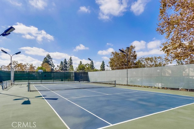 505 Orange Blossom, Irvine CA: https://media.crmls.org/medias/ccd558b5-6f2d-44d1-a80c-f35503f07e29.jpg