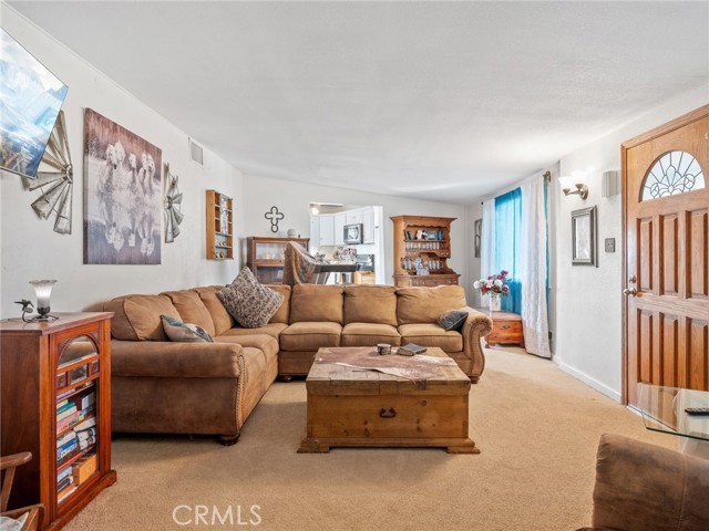 Detail Gallery Image 9 of 30 For 22977 El Centro, Apple Valley,  CA 92307 - 3 Beds | 1 Baths