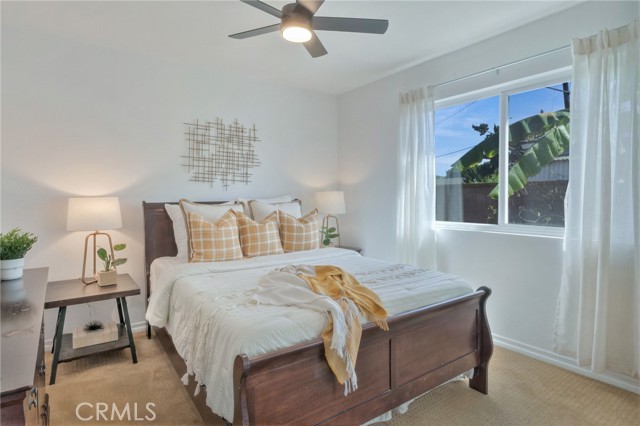 Image 22 of 36 For 22908 Ladeene