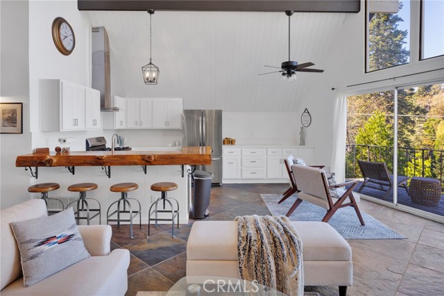 3 Bed Home for Sale in Lake Arrowhead, California