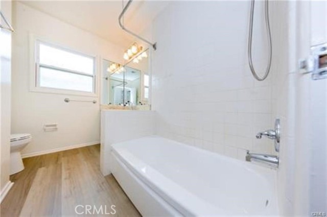 Detail Gallery Image 12 of 16 For 15853 Romar St, Granada Hills,  CA 91343 - 3 Beds | 2 Baths