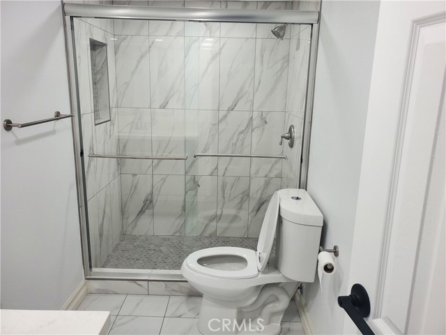 Detail Gallery Image 11 of 20 For 10654 White Oak, Riverside,  CA 92505 - 2 Beds | 1/1 Baths