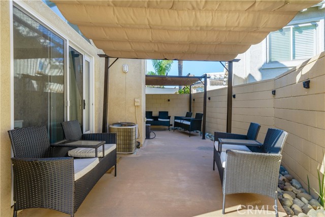11544 Treeview Court, Moorpark CA: https://media.crmls.org/medias/ccd8d11c-f12f-4f07-96c7-a0f570b3105a.jpg