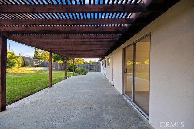 Detail Gallery Image 12 of 34 For 13402 Winthrope St, Santa Ana,  CA 92705 - 4 Beds | 2 Baths