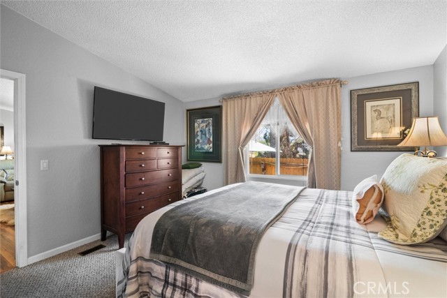 35109 Highway 79, Warner Springs CA: https://media.crmls.org/medias/ccd945c3-9937-4122-930b-90876f48641d.jpg
