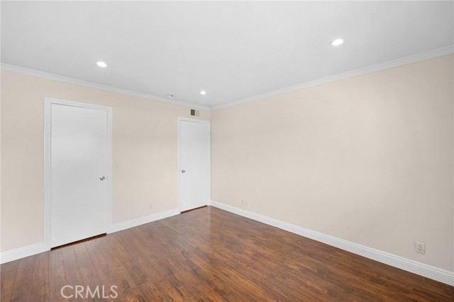 Detail Gallery Image 18 of 28 For 121 Sinclair Ave #206,  Glendale,  CA 91206 - 2 Beds | 2 Baths