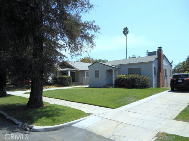 Detail Gallery Image 3 of 13 For 926 Campus Ave, Redlands,  CA 92374 - 2 Beds | 1 Baths