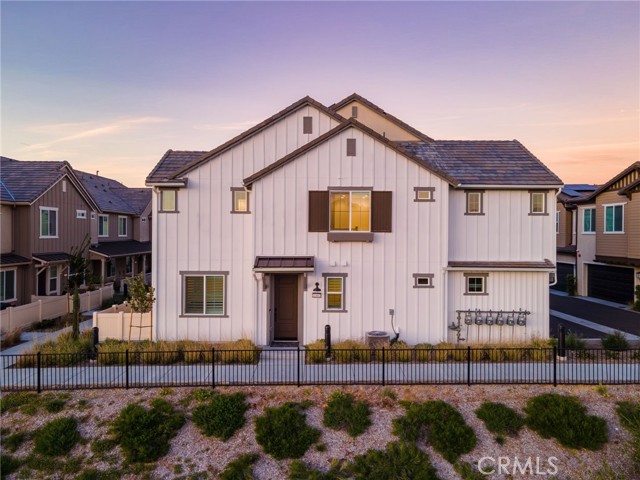 Detail Gallery Image 2 of 54 For 32467 Tannat Dr, Temecula,  CA 92591 - 3 Beds | 2/1 Baths