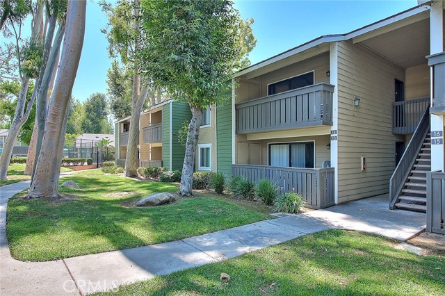 Detail Gallery Image 2 of 36 For 3535 Banbury Dr #14,  Riverside,  CA 92505 - 1 Beds | 1 Baths