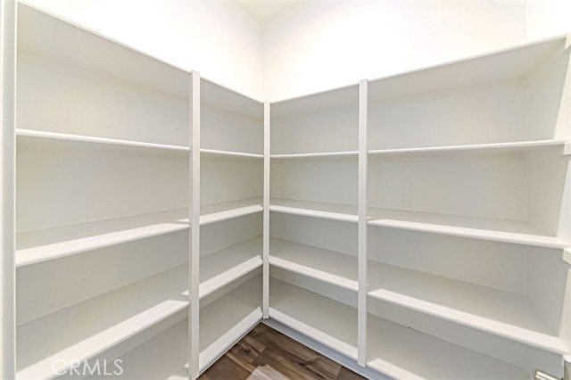 Detail Gallery Image 16 of 56 For 27503 Golden Currant, Valencia,  CA 91381 - 5 Beds | 4/1 Baths