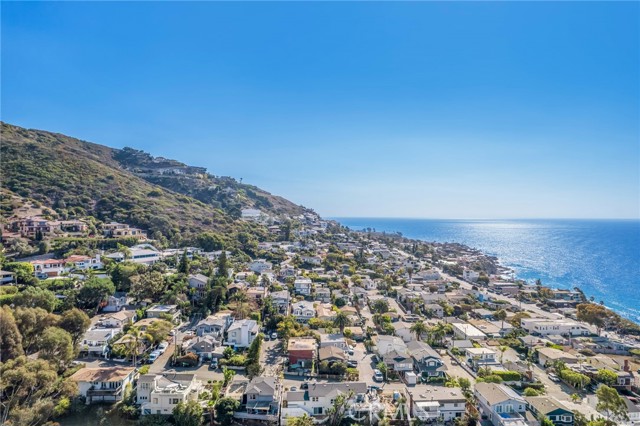 31847 8th Avenue, Laguna Beach, California 92651, 4 Bedrooms Bedrooms, ,2 BathroomsBathrooms,Single Family Residence,For Sale,8th,LG25017884