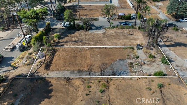 2441 El Molino Avenue, Altadena CA: https://media.crmls.org/medias/ccdcd870-e066-4591-b3e0-e5586f145586.jpg