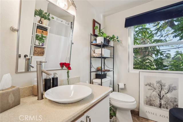 Detail Gallery Image 11 of 12 For 360 S Los Robles Ave #11,  Pasadena,  CA 91101 - 2 Beds | 2 Baths
