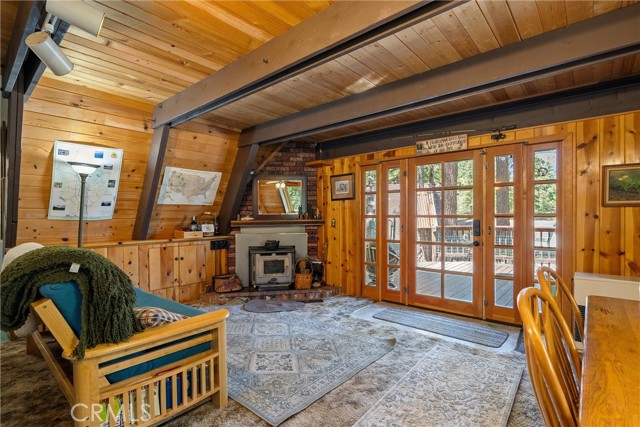 Detail Gallery Image 9 of 50 For 445 Cedar Cir, Lake Almanor,  CA 96137 - 3 Beds | 1/1 Baths