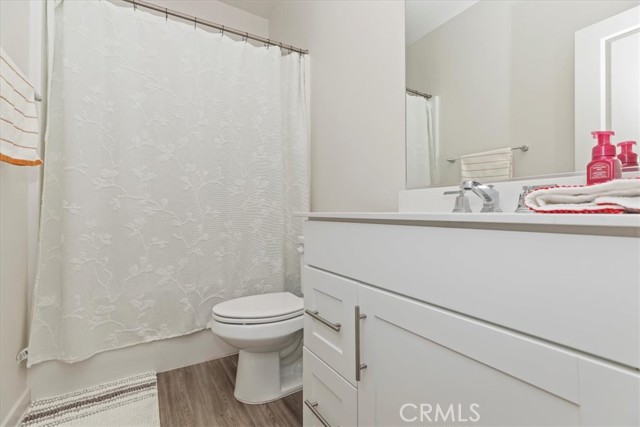 Detail Gallery Image 21 of 39 For 129 Dove Lndg, Covina,  CA 91722 - 3 Beds | 3 Baths