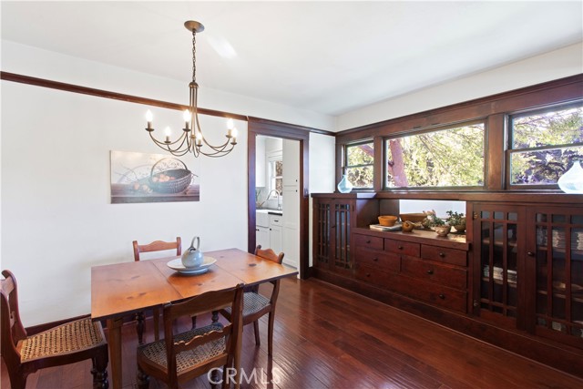 Detail Gallery Image 12 of 59 For 290 W 12th Street, Claremont,  CA 91711 - 3 Beds | 2 Baths