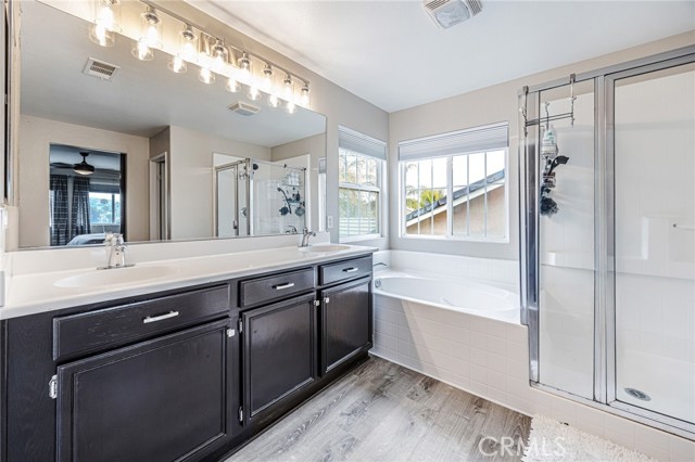 Image 36 of 47 For 28169 Arborglenn Drive