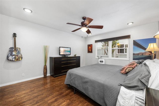 Detail Gallery Image 23 of 33 For 1334 E 1st, Long Beach,  CA 90802 - 2 Beds | 2 Baths