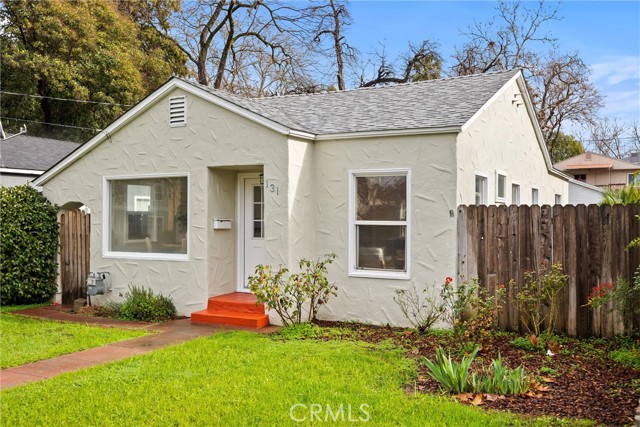 Detail Gallery Image 2 of 34 For 131 W 18th St, Chico,  CA 95928 - 2 Beds | 1 Baths