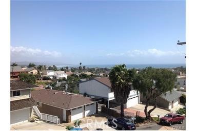 MLS #OC25102098 img 1