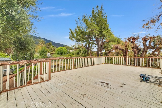 5291 Carnelian Street, Rancho Cucamonga CA: https://media.crmls.org/medias/cce20b4c-c5f7-4dcb-8912-c2e76ddf9c2f.jpg