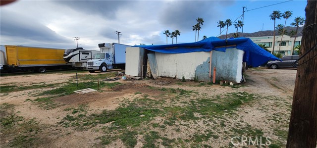 Image 7 of 11 For 21320 Box Springs Road