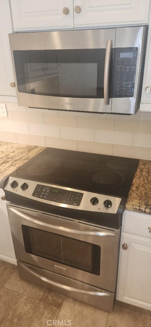 6221 Marina Pacifica N Drive, Long Beach CA: https://media.crmls.org/medias/cce27dde-a231-4b97-9d44-74fc34a4c112.jpg