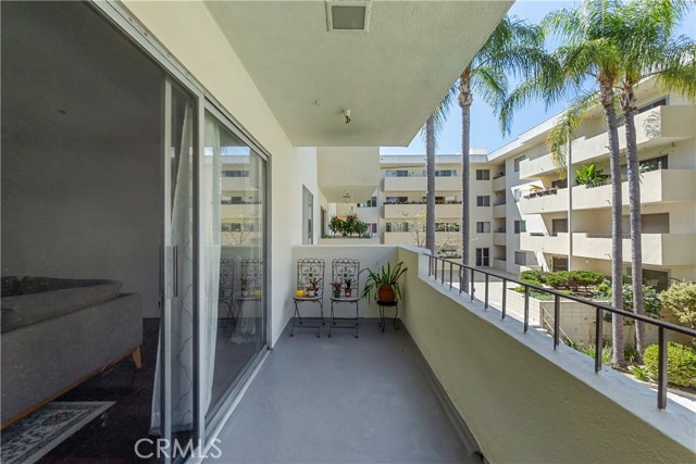 29641 Western Avenue, Rancho Palos Verdes, California 90275, 2 Bedrooms Bedrooms, ,2 BathroomsBathrooms,Residential,For Sale,Western,SB25180158