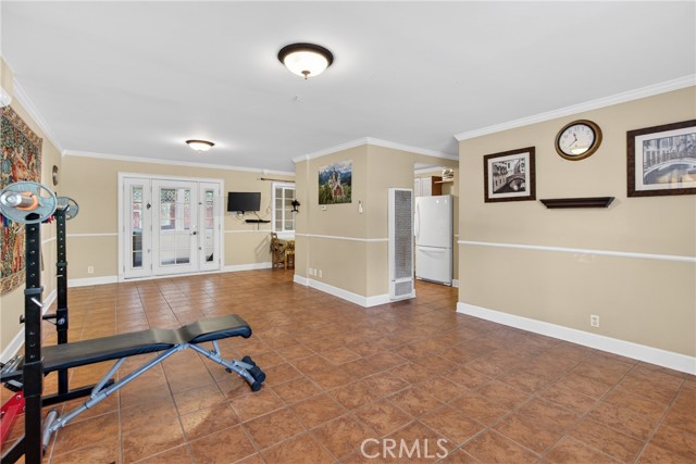 Detail Gallery Image 15 of 31 For 10353 Oro Vista, Sunland,  CA 91040 - 2 Beds | 2 Baths