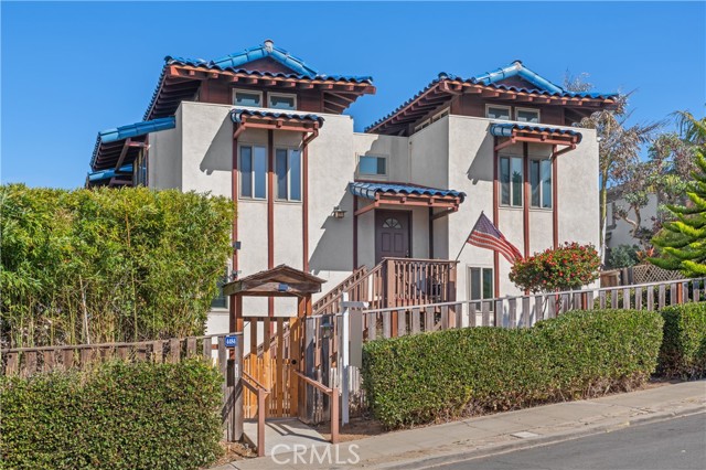 4484 Long Branch Avenue, San Diego CA: https://media.crmls.org/medias/cce3c2a0-a5d9-4585-a6ab-93ee9870ac8b.jpg