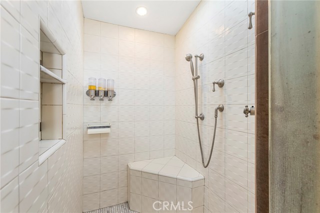 Detail Gallery Image 20 of 33 For 3165 Bermuda Dr, Costa Mesa,  CA 92626 - 3 Beds | 2 Baths