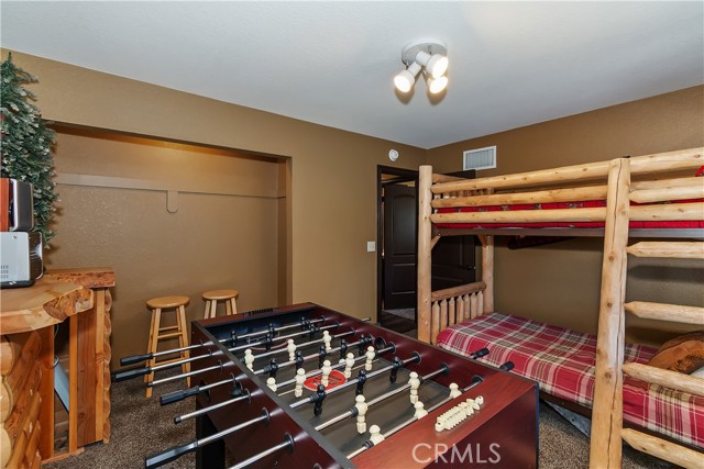 43850 Yosemite Drive, Big Bear Lake, CA 92315