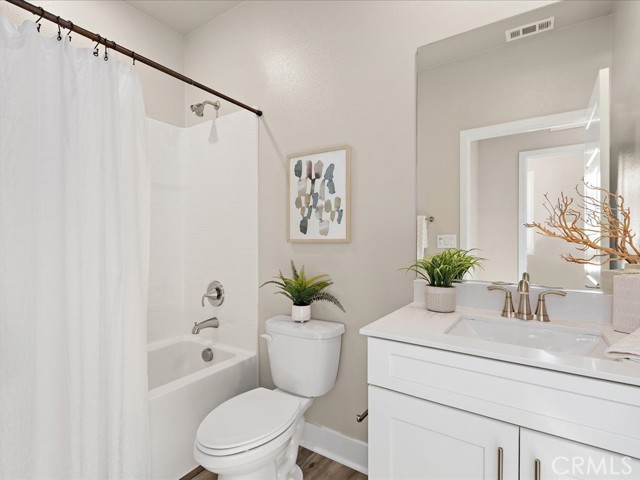 Detail Gallery Image 27 of 44 For 1441 Longview Lane, San Pedro,  CA 90732 - 4 Beds | 3/1 Baths