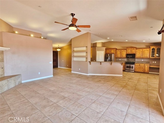 Detail Gallery Image 7 of 71 For 7787 Chaparral Dr, Yucca Valley,  CA 92284 - 4 Beds | 2 Baths