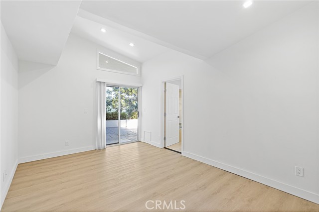 Detail Gallery Image 9 of 15 For 20509 Califa, Woodland Hills,  CA 91367 - 4 Beds | 4 Baths