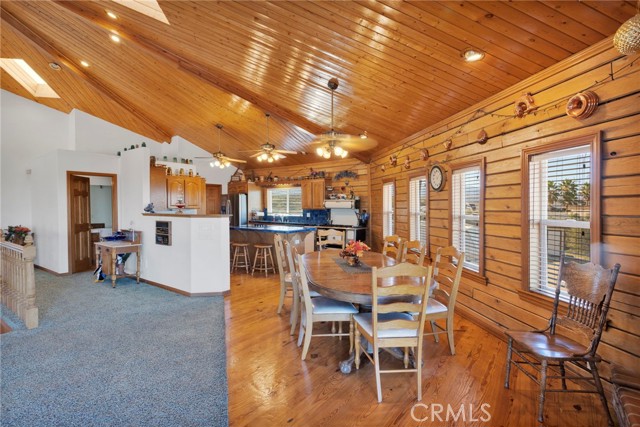 Detail Gallery Image 23 of 40 For 10328 El Centro, Oak Hills,  CA 92344 - 5 Beds | 4 Baths