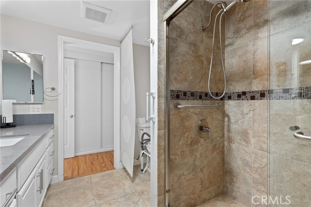 Detail Gallery Image 10 of 34 For 141 Avenida Majorca #B,  Laguna Woods,  CA 92637 - 2 Beds | 1/1 Baths