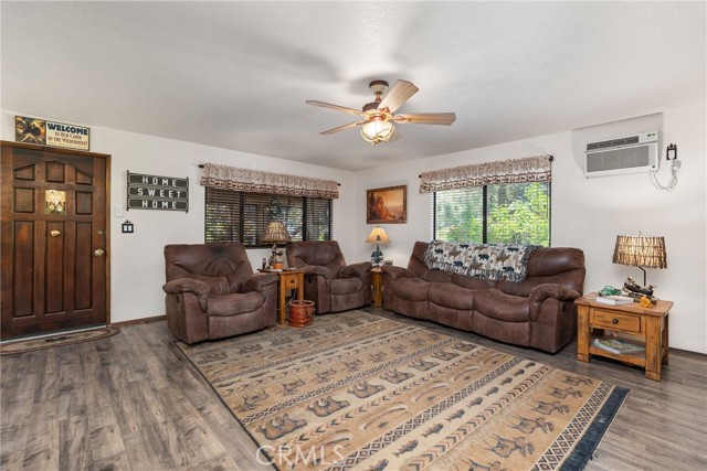 Detail Gallery Image 8 of 28 For 329 Downey Dr, Big Bear City,  CA 92314 - 3 Beds | 1 Baths