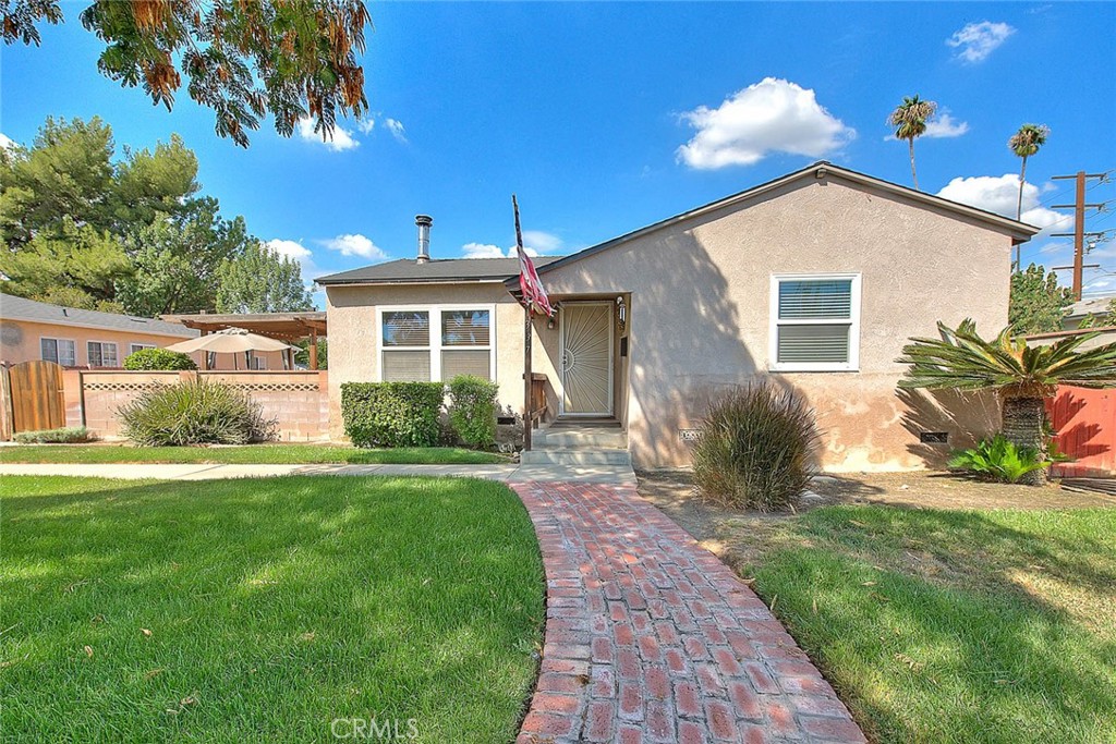 1337 E Larkwood