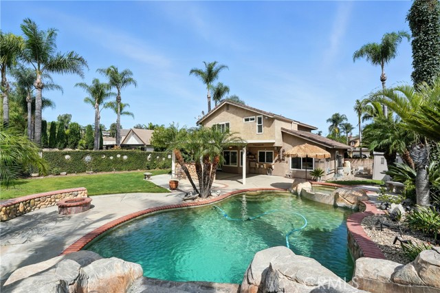 3581 Hillsdale Ranch Road, Chino Hills CA: https://media.crmls.org/medias/cce6d38e-6507-4821-aafd-6d7fac3c60f1.jpg