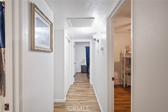 372 Terri Drive, Atwater CA: https://media.crmls.org/medias/cce7da70-8d31-4a30-bcb3-fea7066950c9.jpg