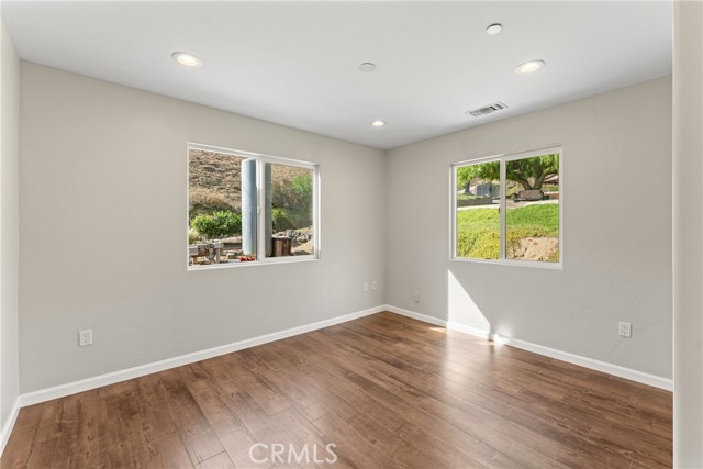 30300 Live Oak Canyon Road, Redlands CA: https://media.crmls.org/medias/cce8163f-d7cd-46e8-99d5-9b865089d645.jpg