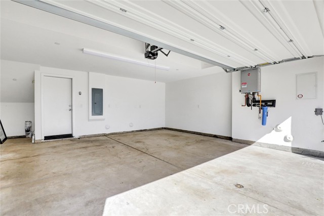 Detail Gallery Image 28 of 36 For 365 Placemark, Irvine,  CA 92614 - 2 Beds | 3/1 Baths