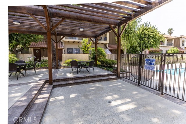 Detail Gallery Image 24 of 27 For 19545 Sherman Way #66,  Reseda,  CA 91335 - 3 Beds | 2/1 Baths