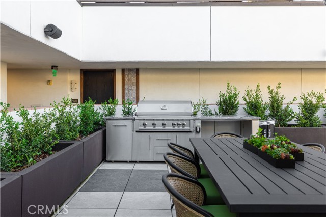 Detail Gallery Image 34 of 34 For 1333 S Orange Grove Ave #304,  Los Angeles,  CA 90019 - 2 Beds | 2 Baths