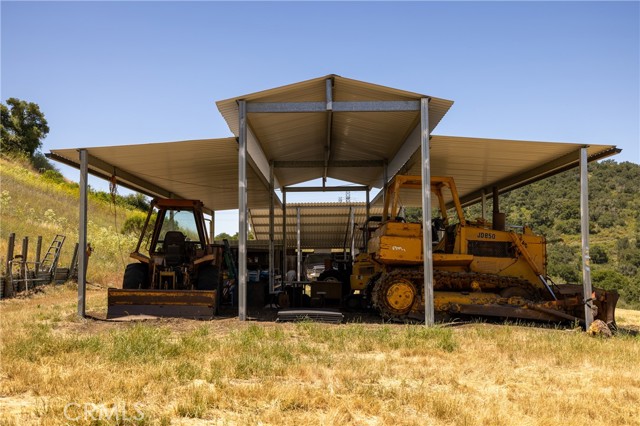 680 Spring Canyon Lane, Nipomo CA: https://media.crmls.org/medias/ccea40a1-ae06-4f3d-92ce-304d8dfa08a4.jpg