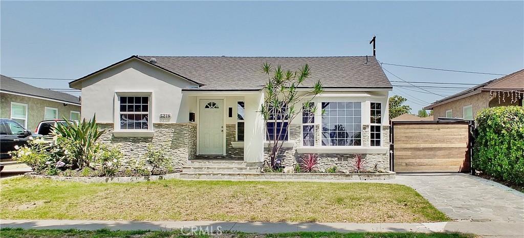 5218 Bellflower