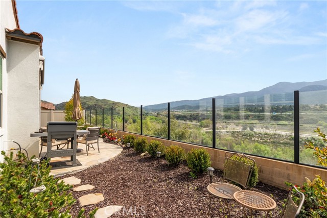 Detail Gallery Image 22 of 35 For 24693 Overlook Dr, Corona,  CA 92883 - 2 Beds | 2 Baths